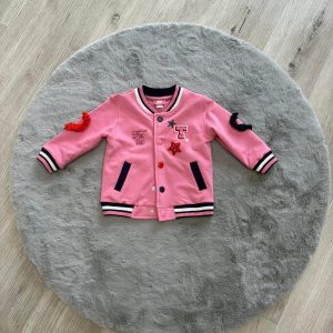 College american style TucTuc