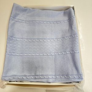 Coperta celeste in filo neonato