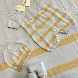 set corredino uscita nascita in filo fantasia righe neonato