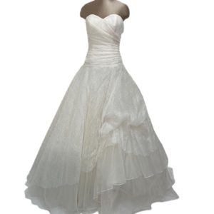 abito romantico in pizzo