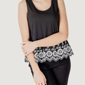 Canotta ICHI ihmalui to Nero