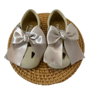 Occhiello in vernice con fiocco Panyno