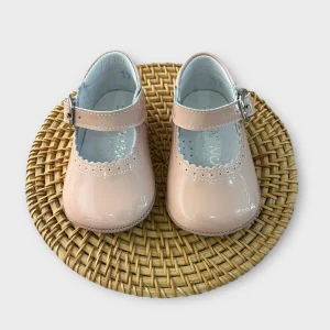 Bambolina in vernice Panyno