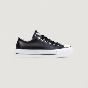 Sneakers Converse imballo originale danneggiato – prodotto integro Nero